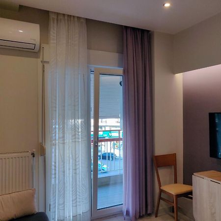 Luxury Suites With King-Sized Bed Θεσσαλονίκη Δωμάτιο φωτογραφία
