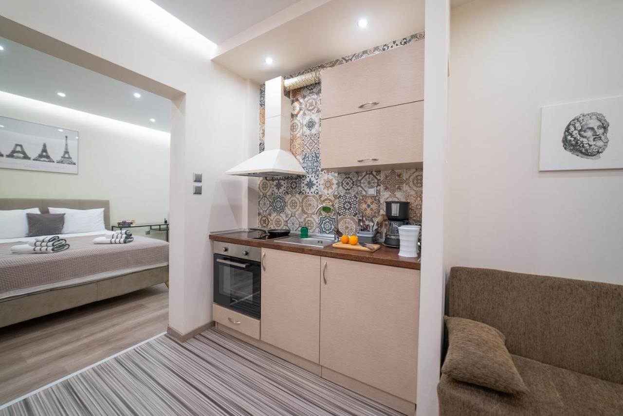 Luxury Suites With King-Sized Bed Θεσσαλονίκη Εξωτερικό φωτογραφία