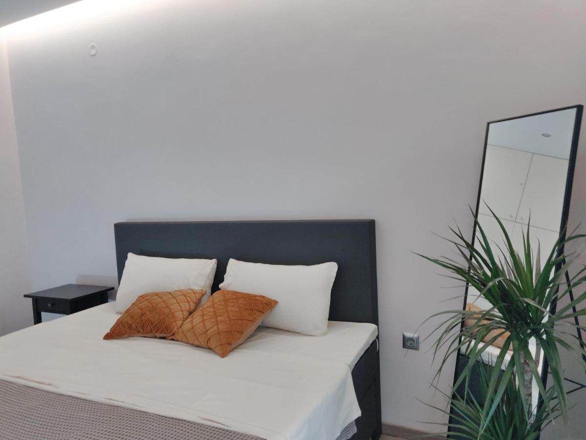 Luxury Suites With King-Sized Bed Θεσσαλονίκη Εξωτερικό φωτογραφία